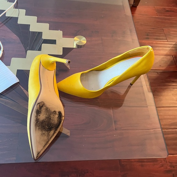 Zara yellow pump heels - Picture 7 of 7